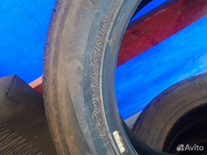 CST C888 205/55 R16