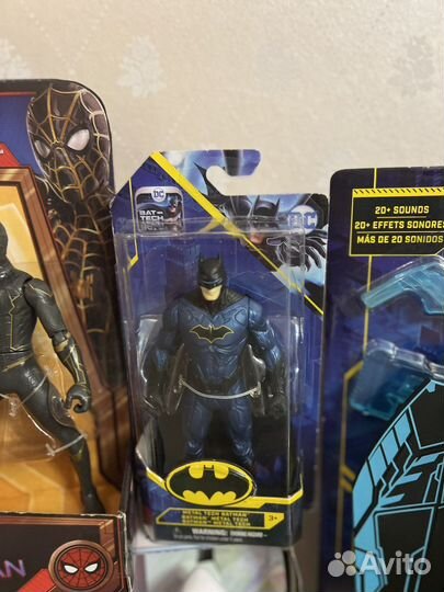 Фигурки супергероев