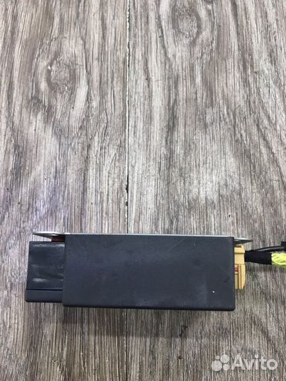 Фильтр радио помех задний Volkswagen Golf 5