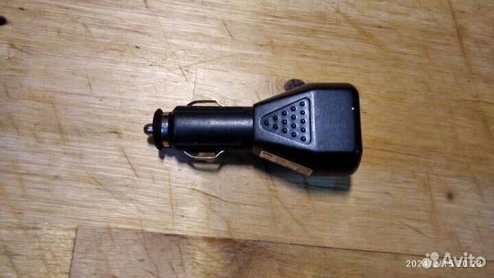 Автомобильные зарядные устройства для телефона