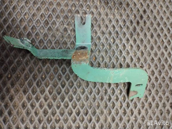 Кронштейн (крепление) Volvo FH4 21767558