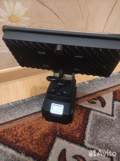 Фонарь аккумуляторный Макита без акб новый