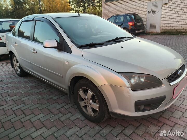 Ford Focus 1.8 МТ, 2006, 291 500 км