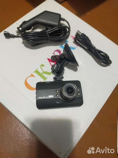 Автомобильный видеорегистратор
