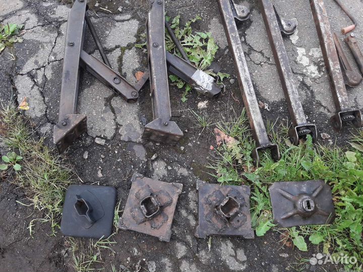 Ручной домкрат для авто