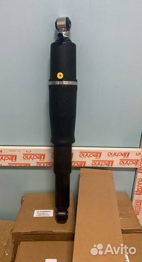 Передний амортизатор Lexus GX470