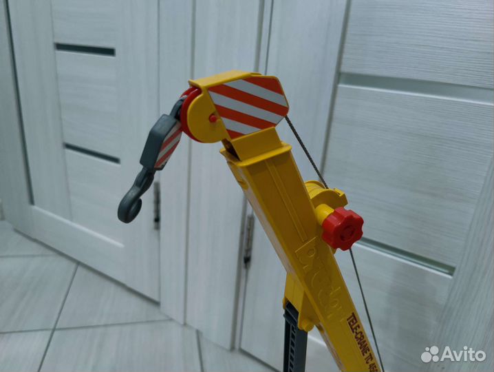 Подъемный кран bruder