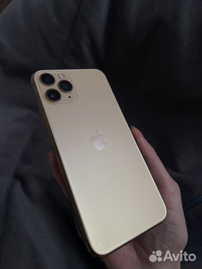 iPhone 11 pro 256 gold