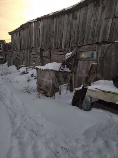 Дом 11,1 м² на участке 8 сот.