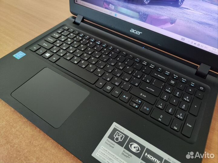 Ноутбук Acer как новый / 4ядра / 8gb / ssd