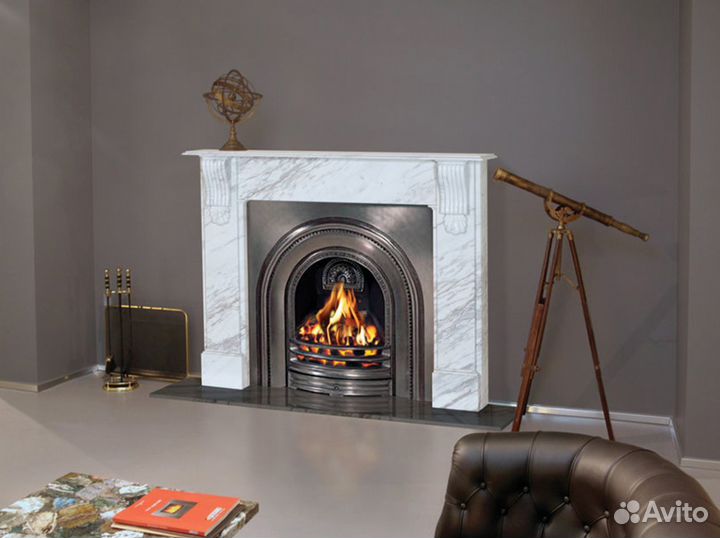 Камин из мрамора