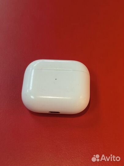 Наушники - Apple 3