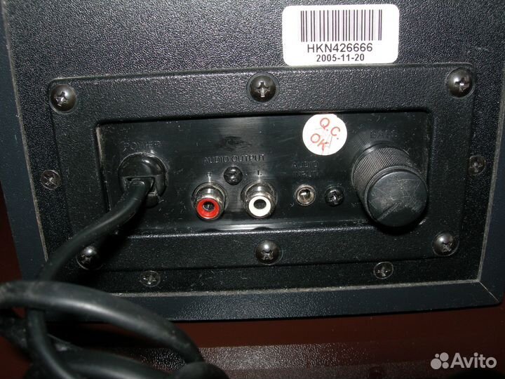 Продаю колонки компьютерные Microlab M-111