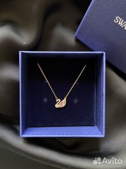 Подвеска Swarovski Dazzling Swan