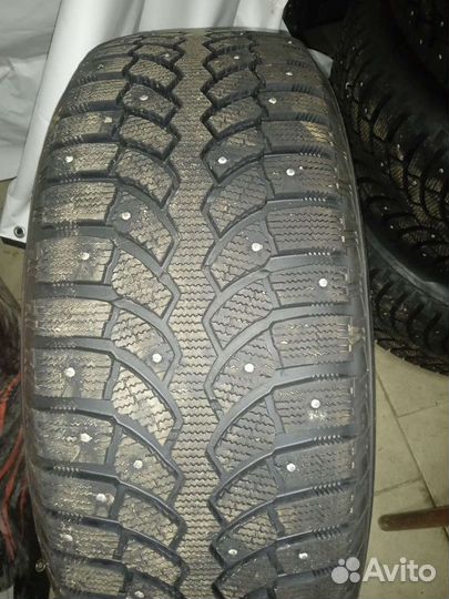 R18 Bridgestone B249 285/60, PCD 6x118 DIA 55