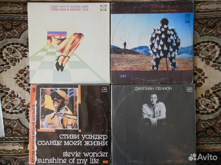 Stevie Wonder 2 пластинки; Yes; Джулиан Леннон