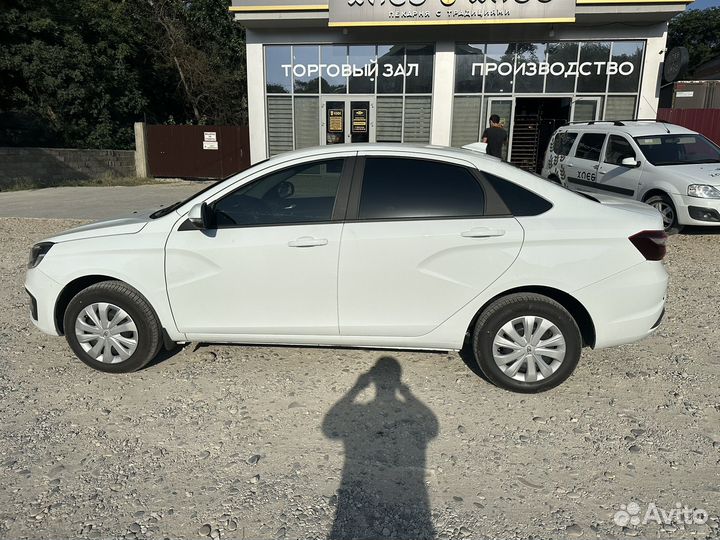 LADA Vesta 1.6 МТ, 2023, 5 км