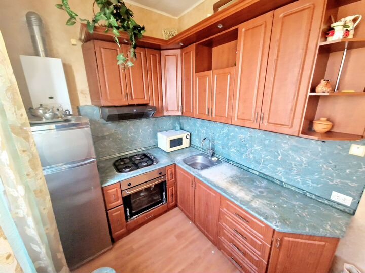 3-к. квартира, 64 м², 3/3 эт.