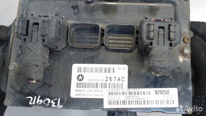 Блок управления двигателем Chrysler Voyager, 2011