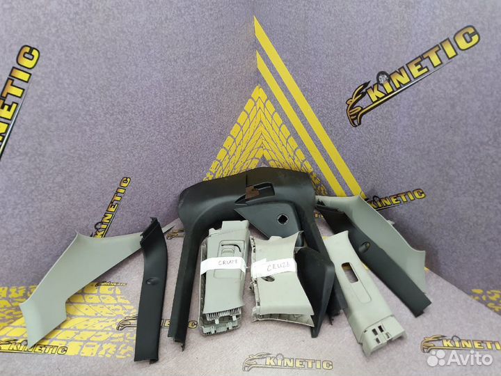 Пластик салона Обшивка Chevrolet Cruze Круз Хетчб