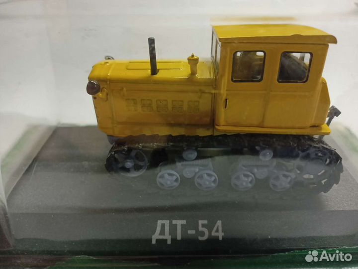 Модель трактора 1 43