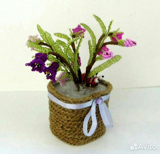 Цветы Колокольчики из бисера.Ручная поделка