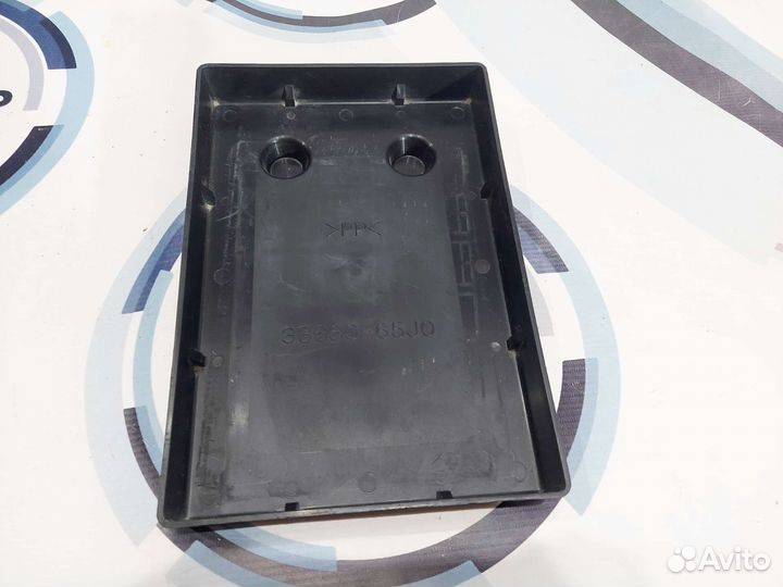 Площадка аккумулятора Suzuki Grand Vitara 2010