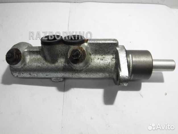 Цилиндр тормозной главный