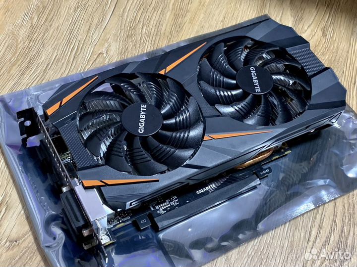 Видеокарта Gigabyte GTX 1060 3gb windforce OC