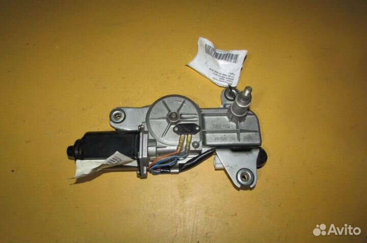 Моторчик заднего дворника Ниссан 100нх 100NX