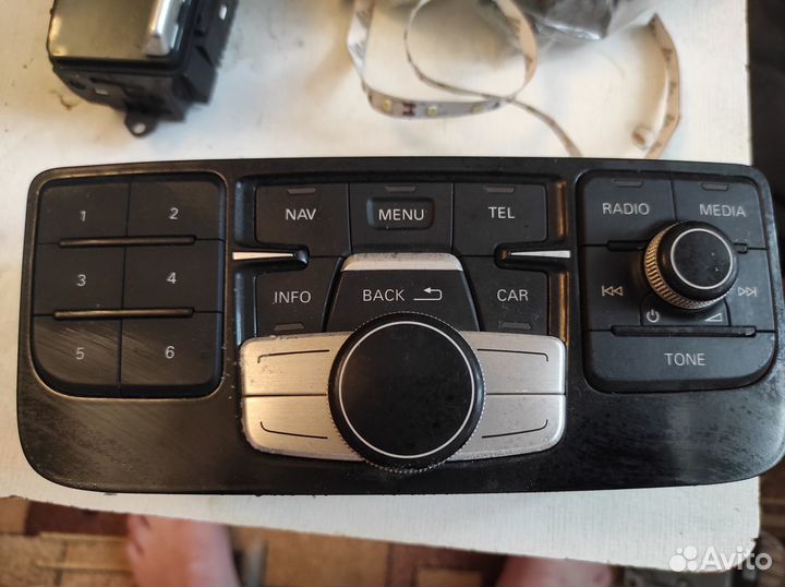 Панель управления MMI Audi A8 4H1919609H