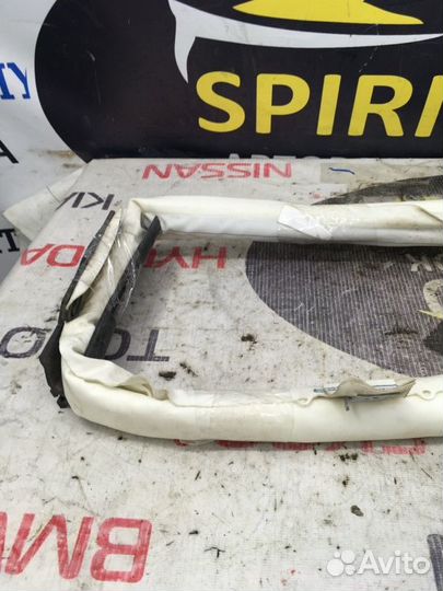 Шторка безопасности правая Kia Sportage 3 2.0 D4HA