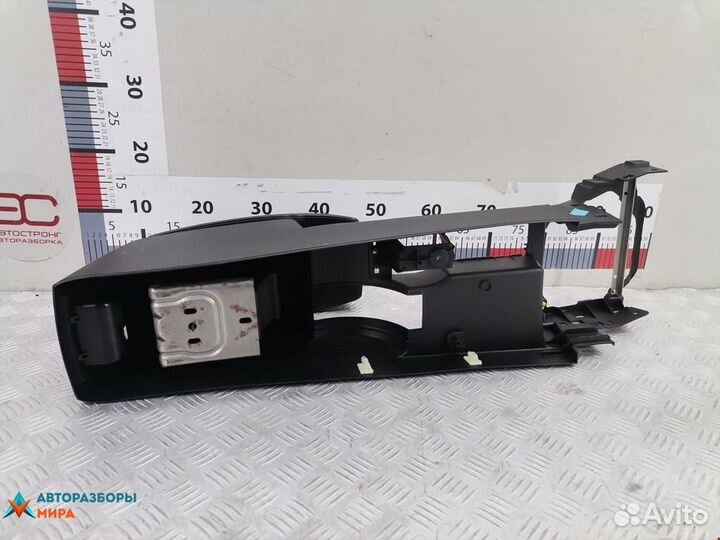 Подлокотник Ford Mondeo 3 2003