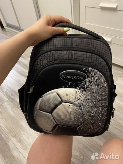 Рюкзаки ранцы для школы