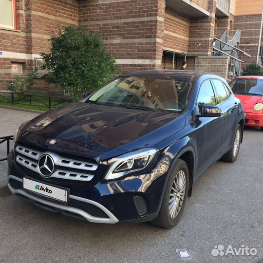 Mercedes-Benz GLA-класс 1.6 AMT, 2018, 17 500 км