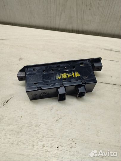 Блок управления стеклоподъёмниками Daewoo Nexia