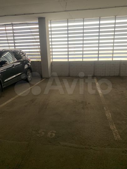 Машиноместо, 20 м²