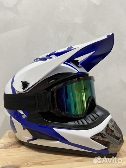 Мотошлем кроссовый