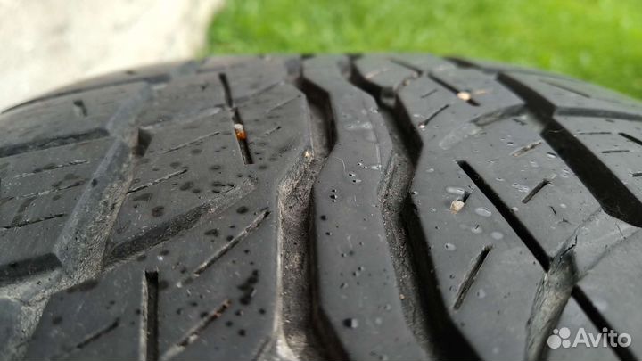 Bridgestone Dueler H/T 687 225/65 R17 101S