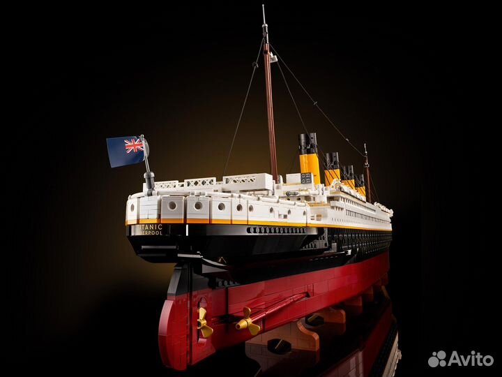 Конструктор «Титаник» lego 10294 (8998)