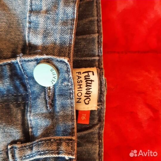 Джинсовые шорты