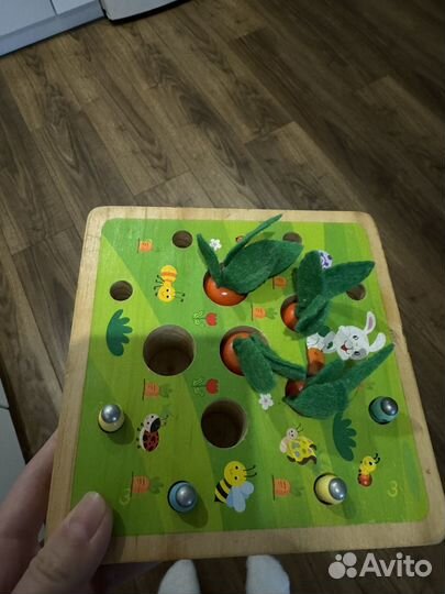 Игрушка червяк