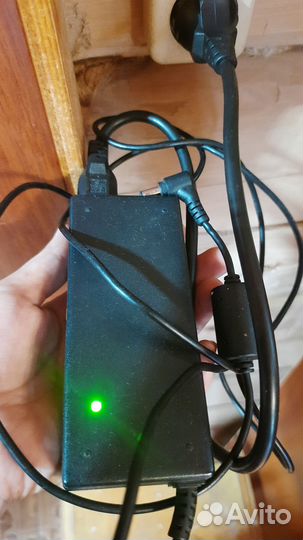 Зарядка для ноутбука asus