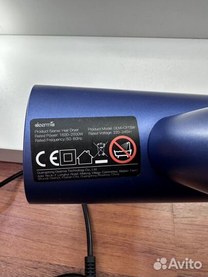 Фен deerma