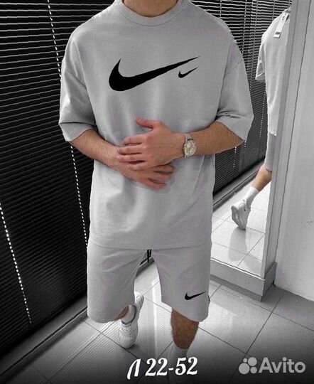 Футболка и шорты Nike