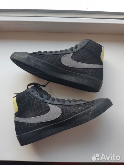 Nike blazer mid 77 spider web