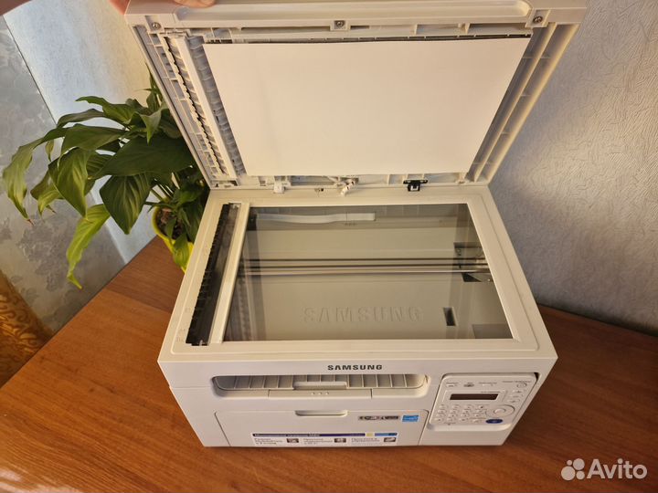 Мфу Samsung SCX - 3405FW