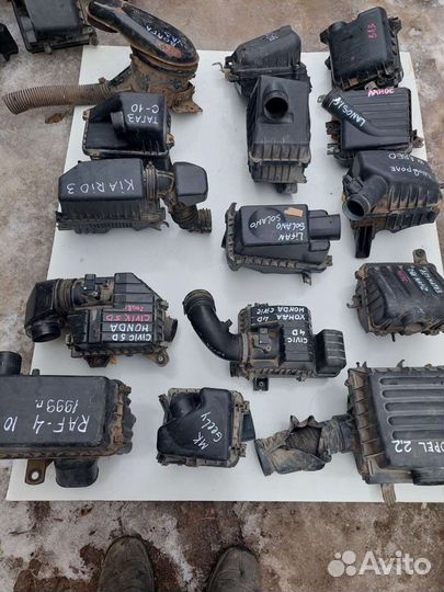 Корпус воздушного фильтра. Воздуховод