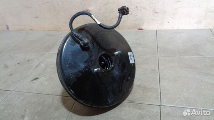 Усилитель тормозов Renault Fluence