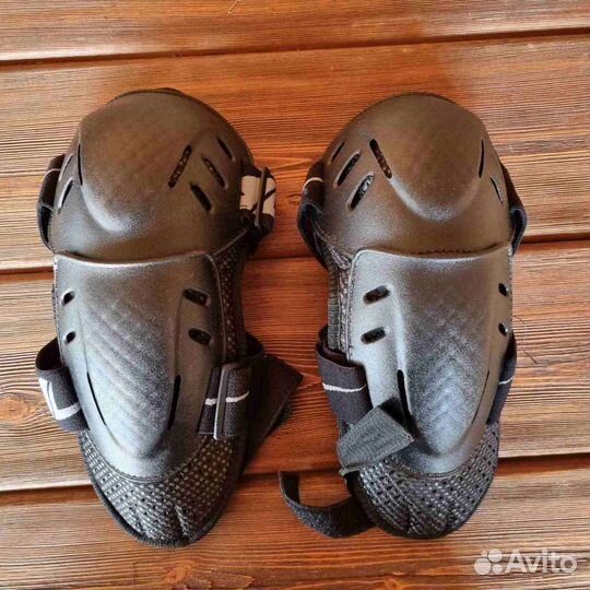 Защита локтевая